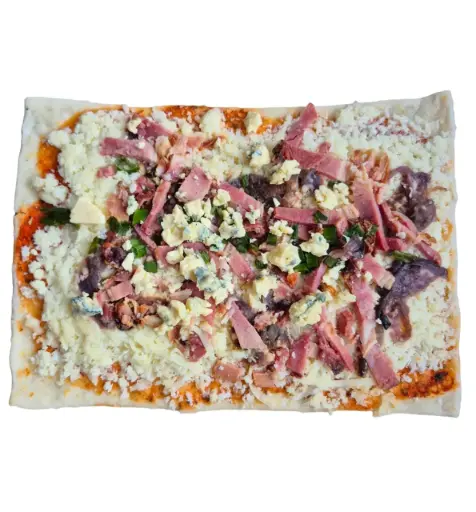 PIZZA DE PANCETA AHUMADA, QUESO AZUL Y VERDEO